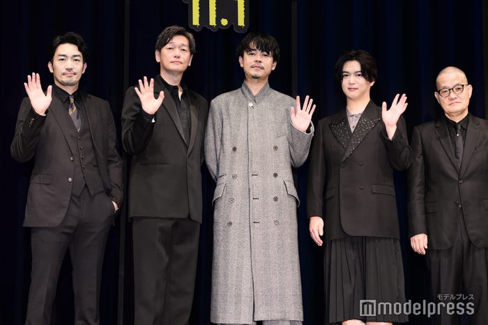 大谷亮平、井浦新、成田凌、千葉雄大、中田秀夫監督(C)モデルプレス