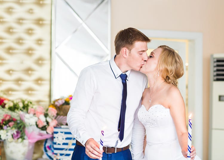 同級生同士の結婚は多い 同級生が有力な結婚相手候補になる理由4つ モデルプレス 同級生同士の結婚は多い 同級生が有力な結婚相手候補になる理由4つ モデルプレス