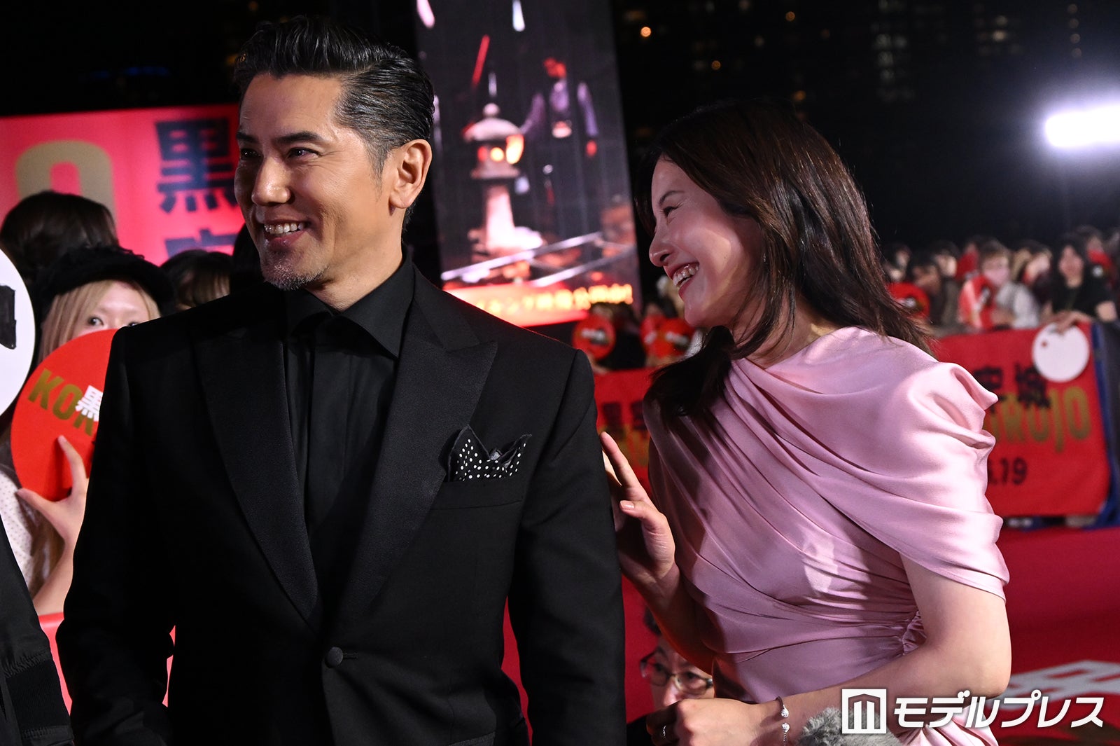 本木雅弘、吉高由里子（C）モデルプレス