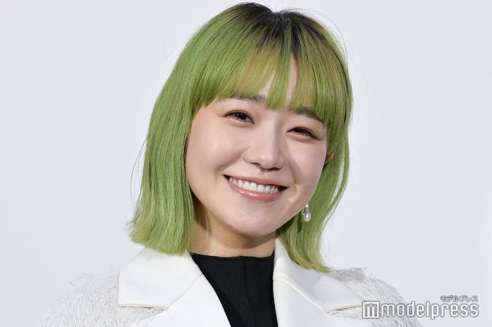 奈緒(C)モデルプレス