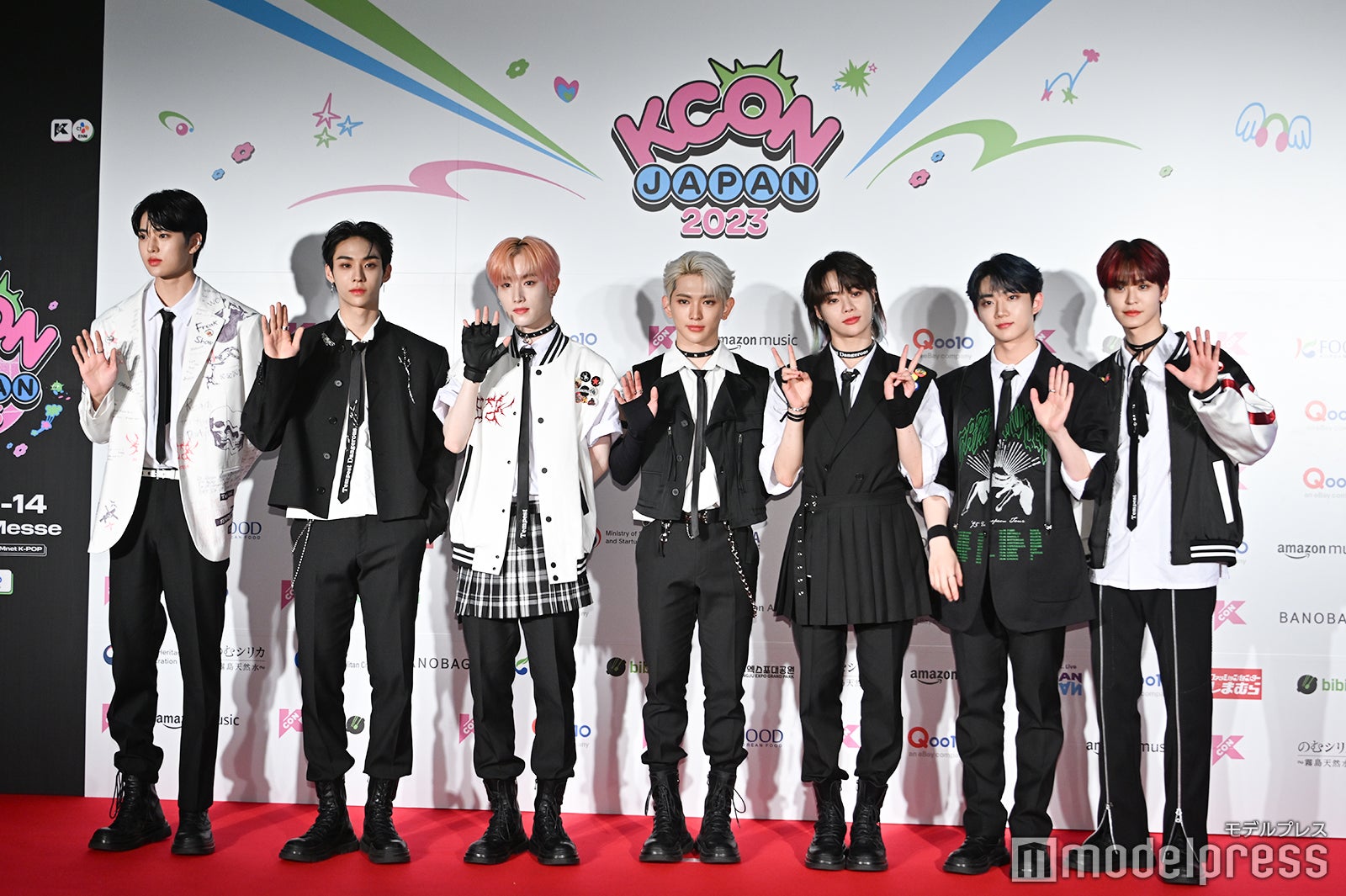 TEMPEST／（左から）ウンチャン、ファラン、ヒョク、ルー、ハンビン、ヒョンソプ、テレ（C）モデルプレス