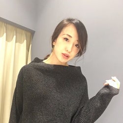 体型カバーもキレイも叶えたい。大人女子のきれいめカジュアルな秋コーデ8選♪
