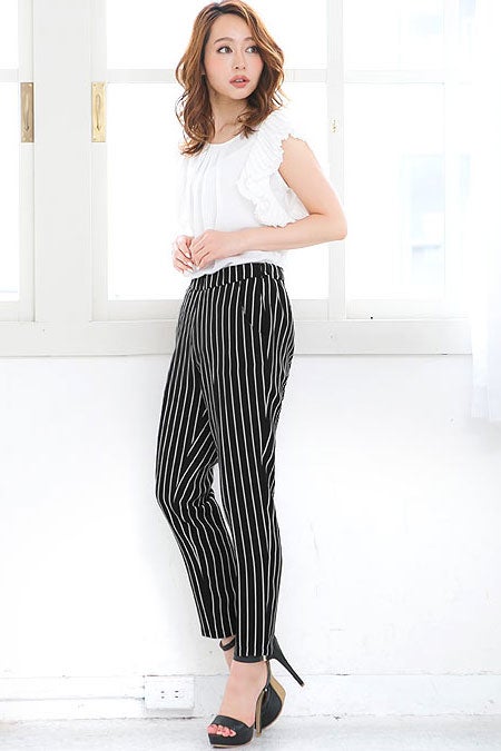 バックウエストゴム☆シンプルスラックスレギパン「神戸レタス」1990円（税込）／画像提供：神戸レタス