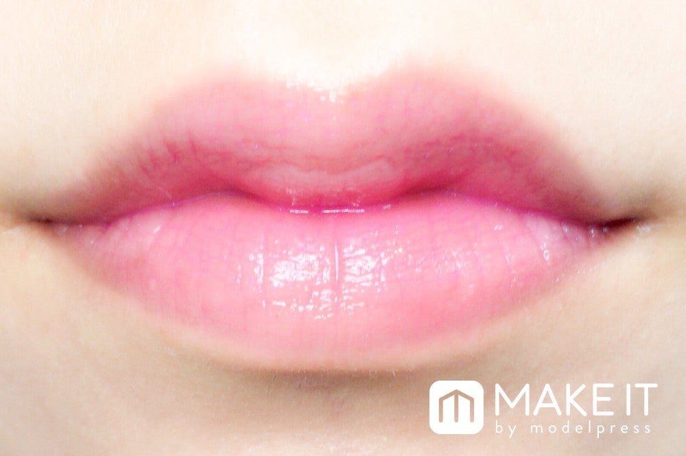 【YSL】「ヴォリュプテ ティントインオイル」“21 ブレイクマイフーシャ”時間を置いた状態 (C)メイクイット