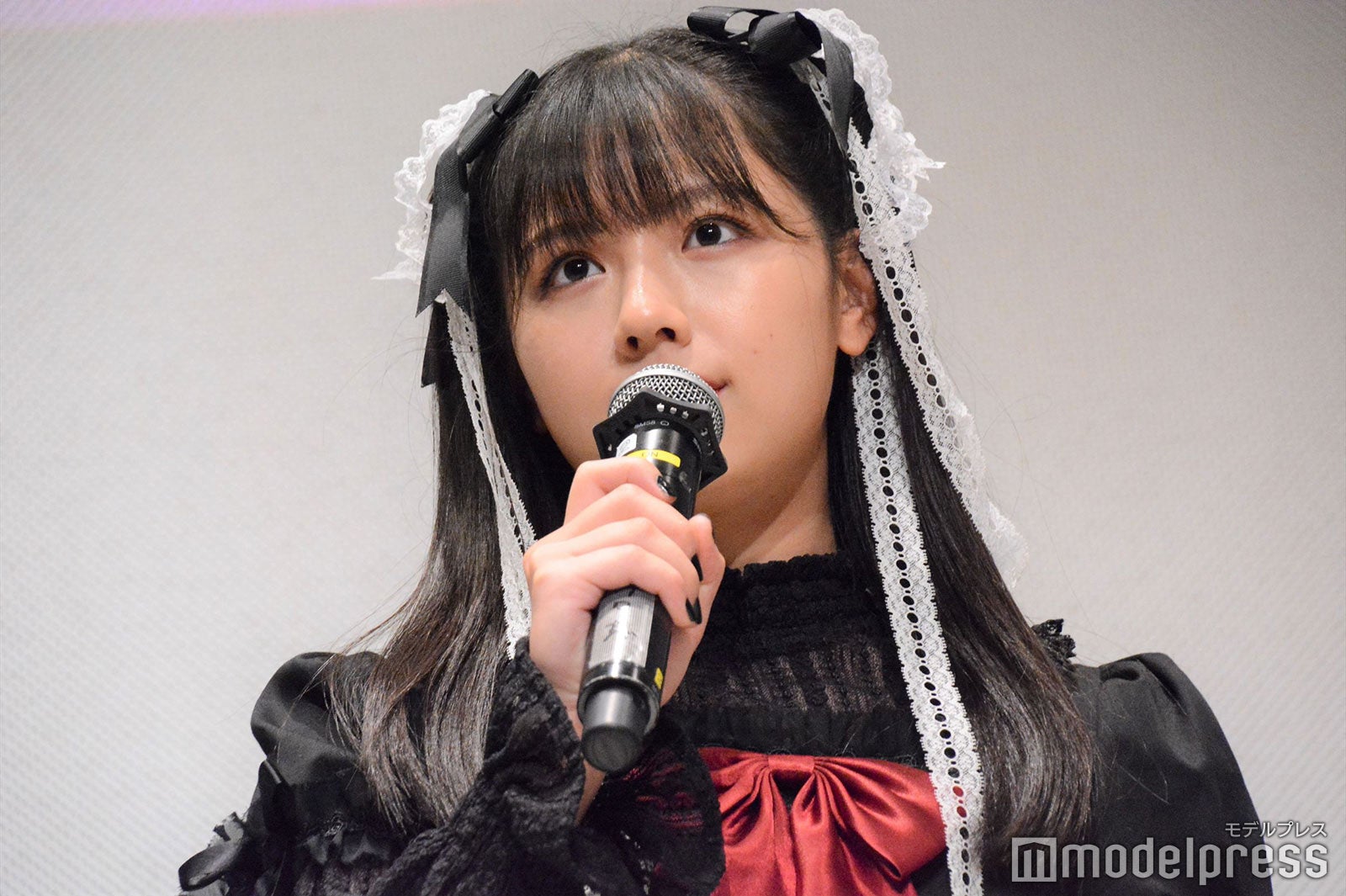 イメチェン前の渡邉美穂（C）モデルプレス