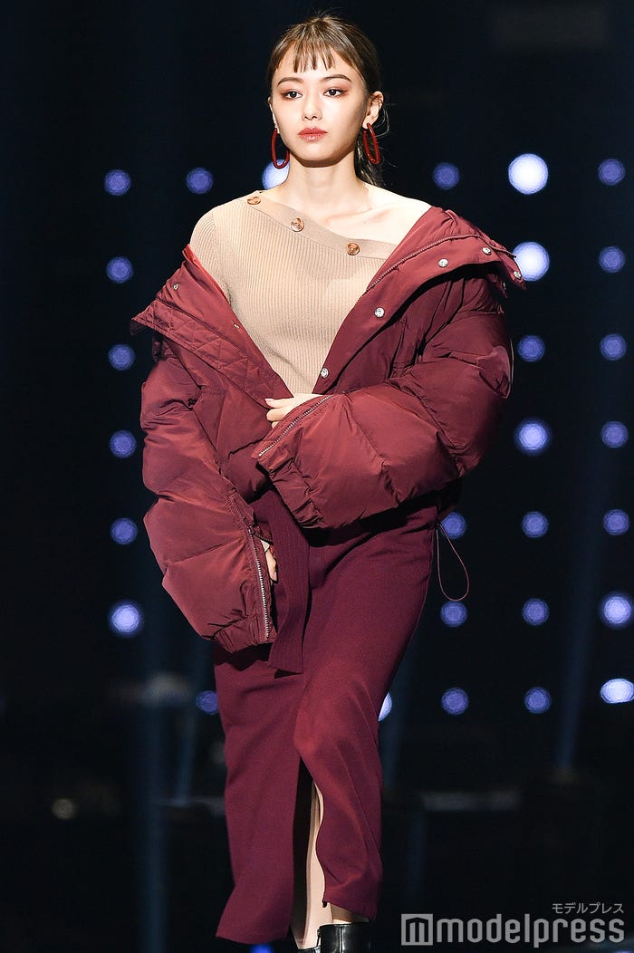 山本舞香(C)モデルプレス