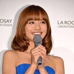 優木まおみ