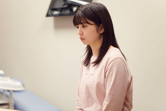 桜田ひより「あの子の子ども」第5話より(C)カンテレ