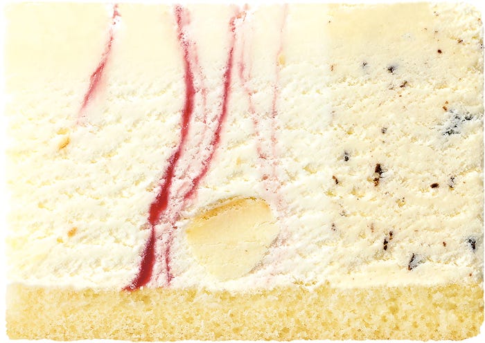 ストロベリーチーズケーキ×チョコレートチップ/画像提供:B-R サーティワン アイスクリーム