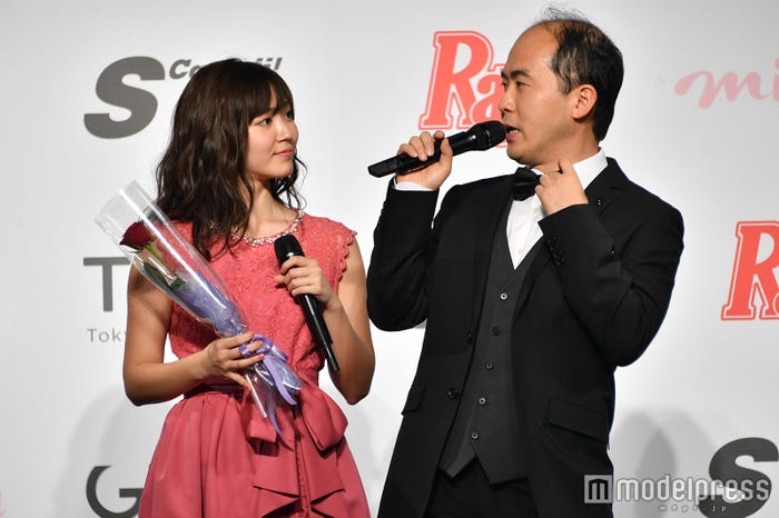 鈴木愛理、齊藤司 (C)モデルプレス