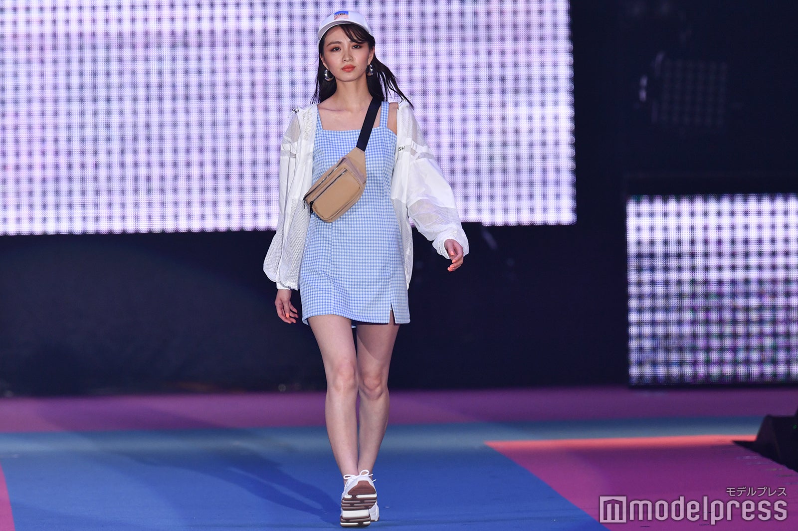 岡崎紗絵（C）モデルプレス
