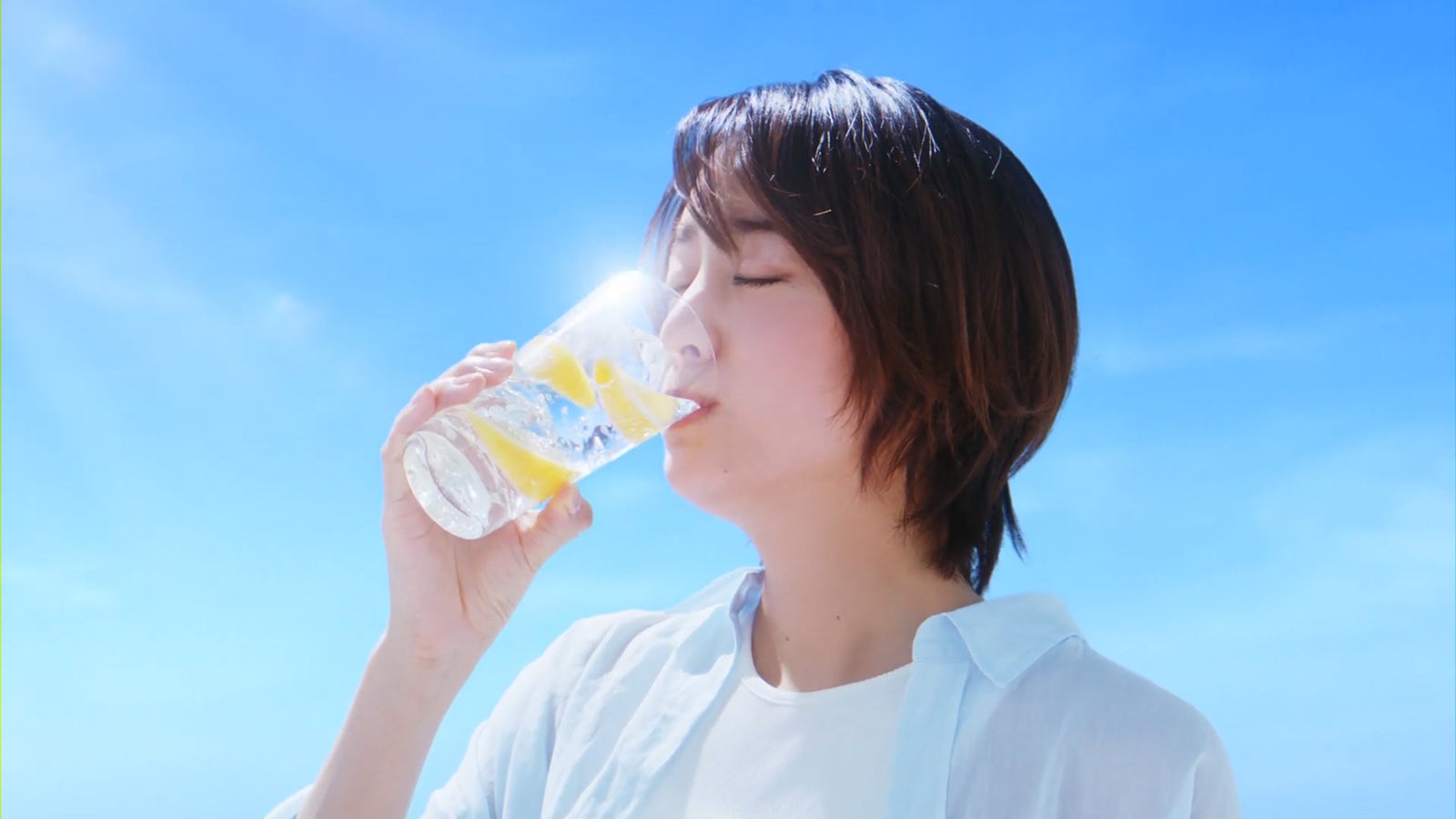 山本美月新CM（提供画像）