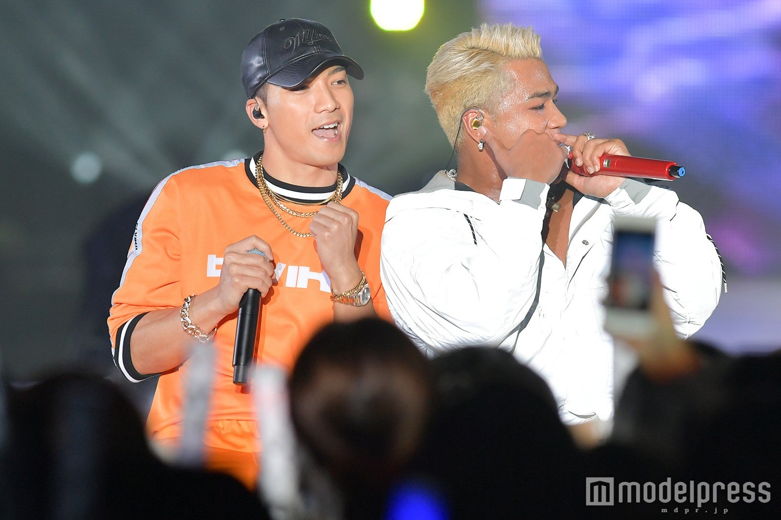 SWAY、CRAZYBOY（C）モデルプレス