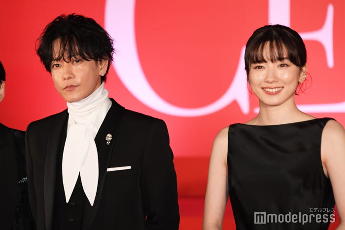 佐藤健、永野芽郁(C)モデルプレス