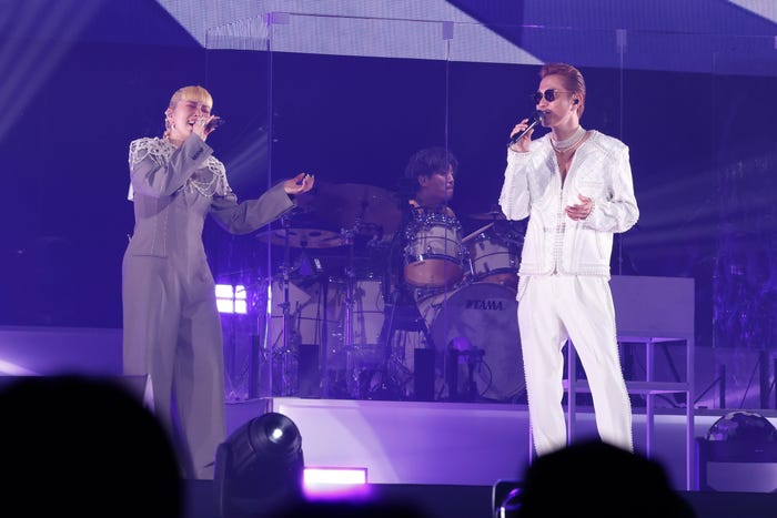 AI、EXILE ATSUSHI「EXILE ATSUSHI LIVE TOUR 2025 “Heart to Heart” ~復活祭~」(提供写真)