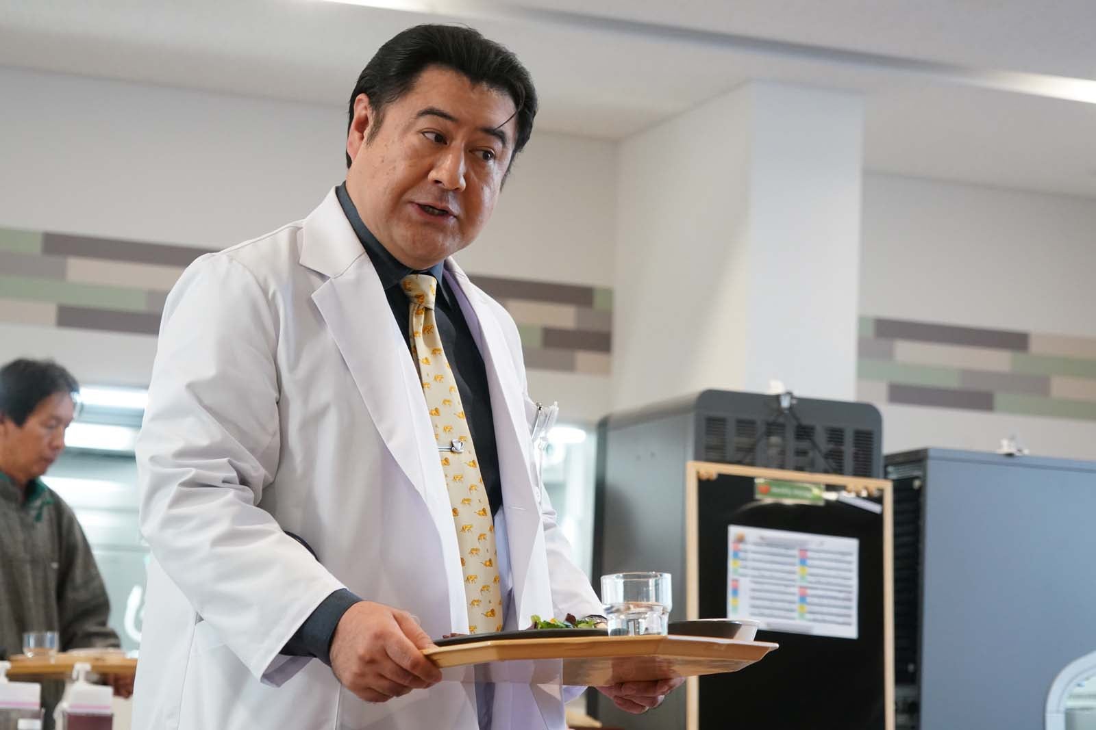 小手伸也「となりのナースエイド」第3話より（C）日本テレビ