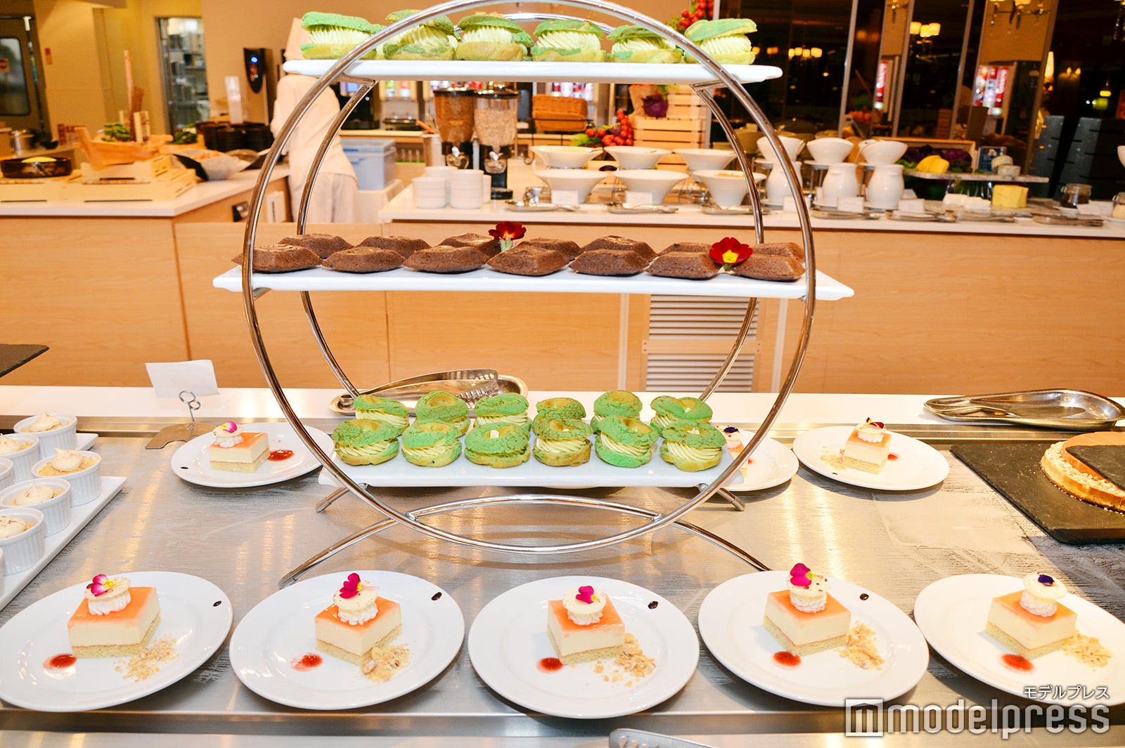 スイーツビュッフェ（C）モデルプレス
