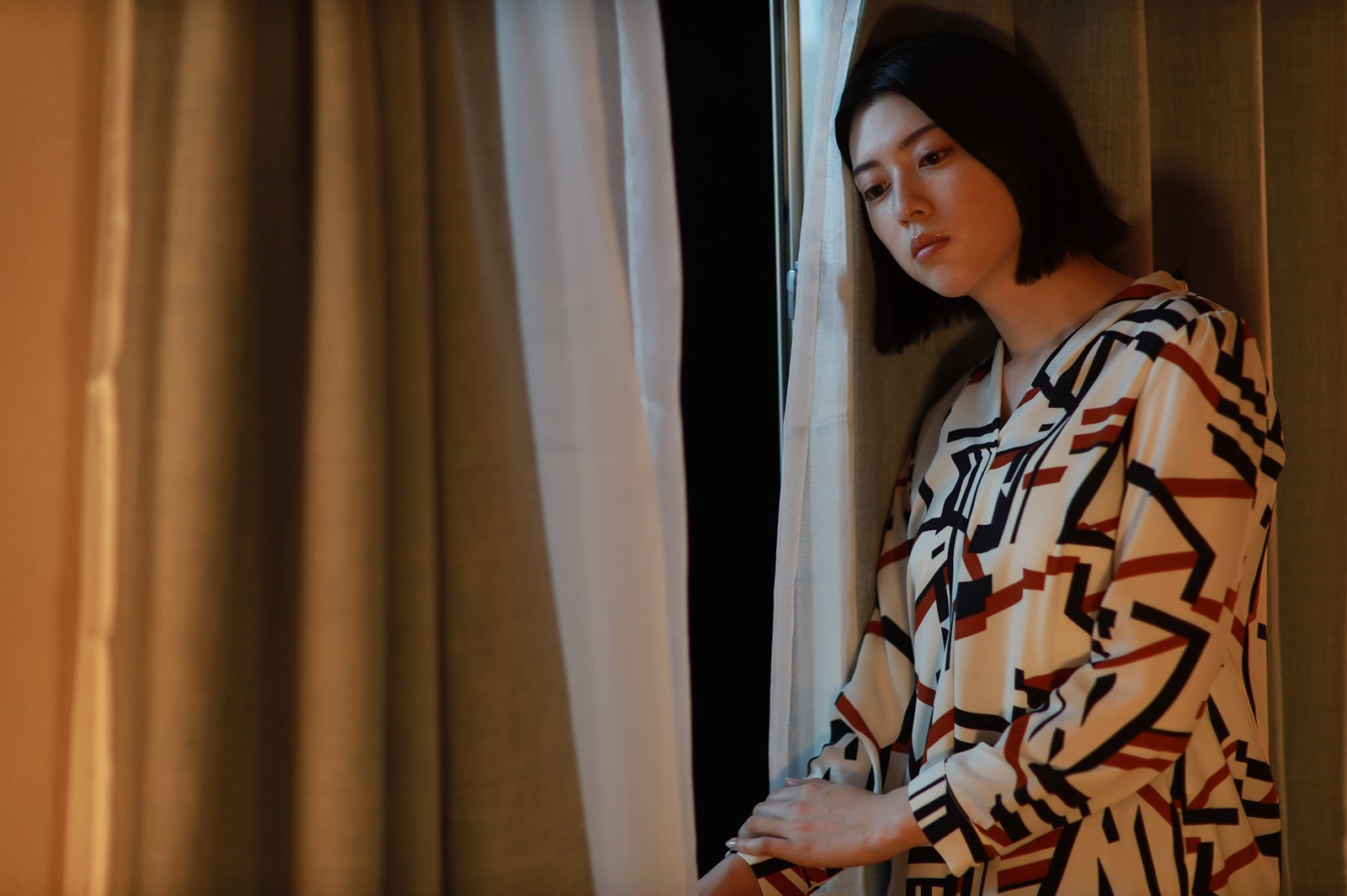 三吉彩花／「言霊荘」第1話より（C）テレビ朝日