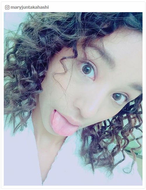 高橋メアリージュン、カーリーヘアでイメージ一新に驚き「雰囲気違う」