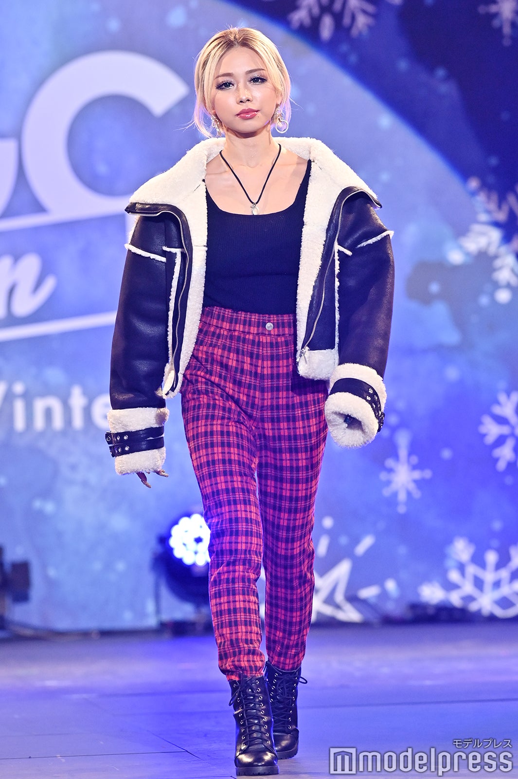 鈴木綺麗（C）モデルプレス