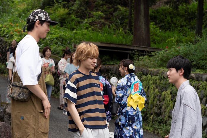 夏⽣⼤湖、宇佐卓真、小林虎之介「ひだまりが聴こえる」最終話より(C)「ひだまりが聴こえる」製作委員会