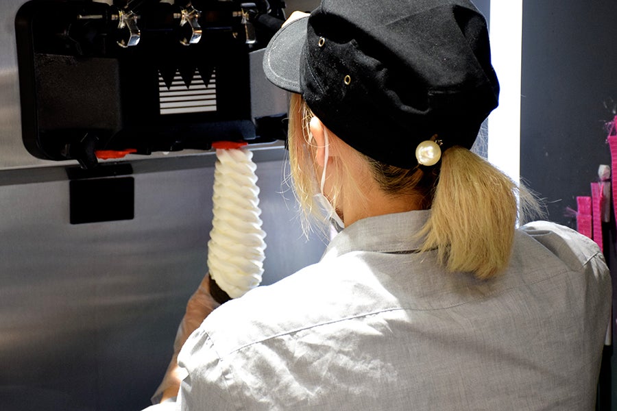 LONG! LONGER!! LONGEST!!! ソフトクリーム