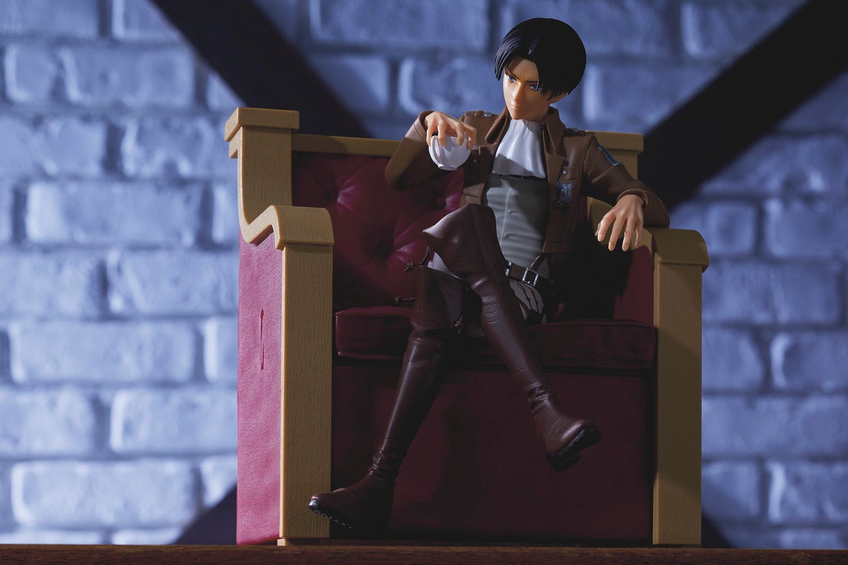 リヴァイ兵長ポップコーンバケツ～休息の紅茶フレーバー～／画像提供：ユニバーサル・スタジオ・ジャパン