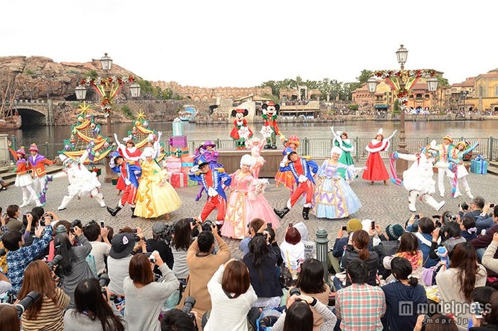 くるみ割り人形の音楽に合わせてダンス