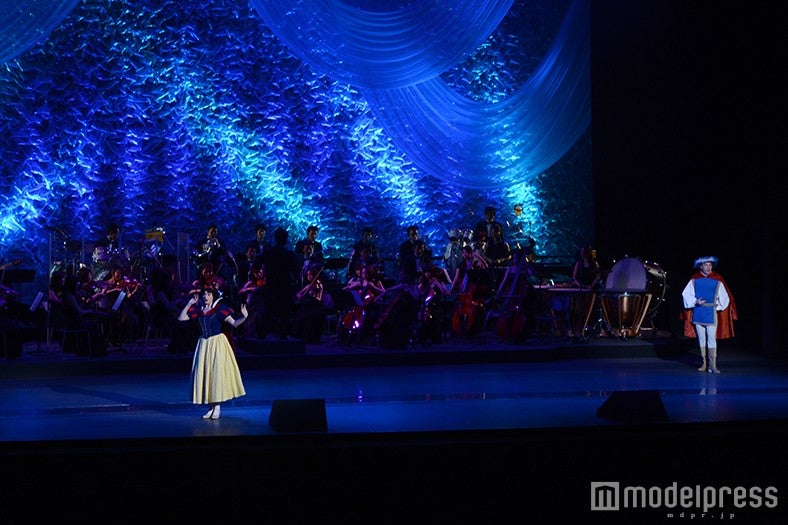 白雪姫、プリンス（C）モデルプレス