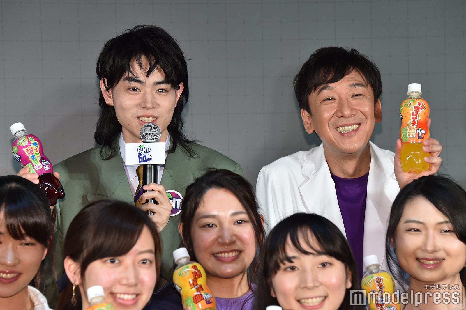 仲良し（C）モデルプレス