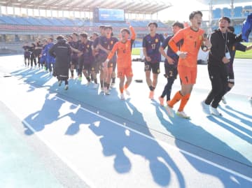 全国初勝利の興国・六車監督「歴史を作れてうれしい」大阪予選後は部員飲酒発覚騒動「サッカーやらせてもらえるのは当たり前じゃない」