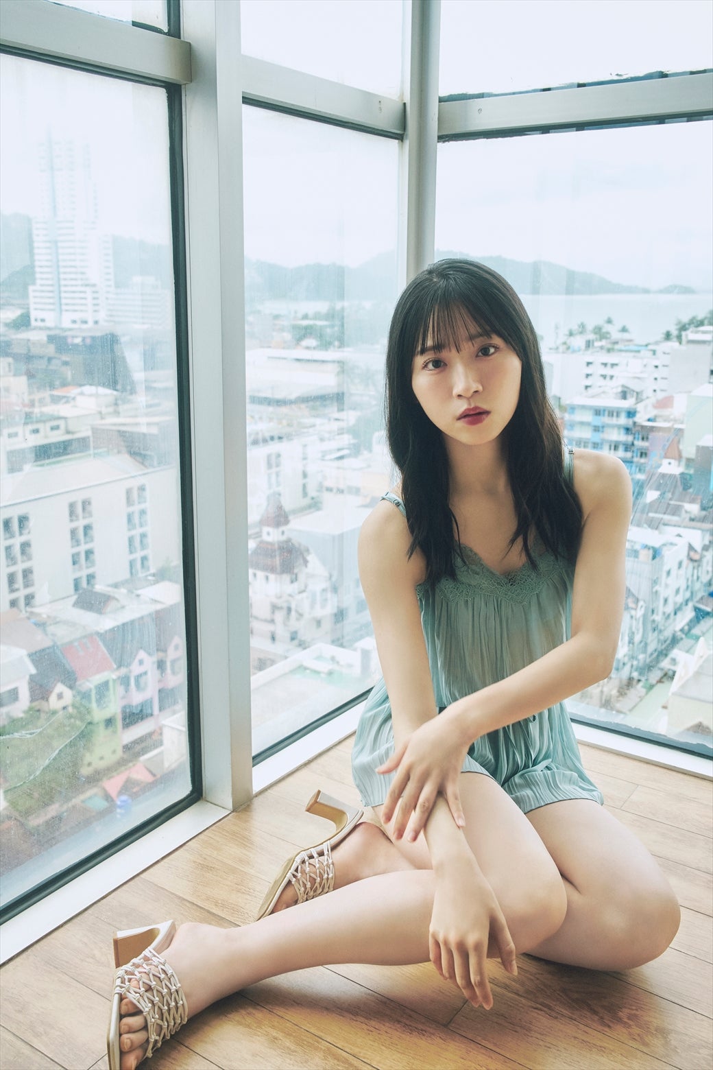 山内瑞葵1st写真集「好きになる予感」先行カット（C）KADOKAWA（C）DH PHOTO／You Ishii