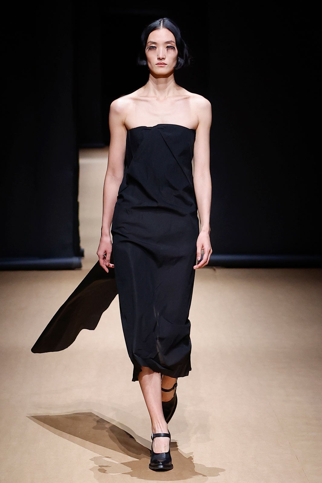 「TOUCH OF CRUDE」より（提供写真）