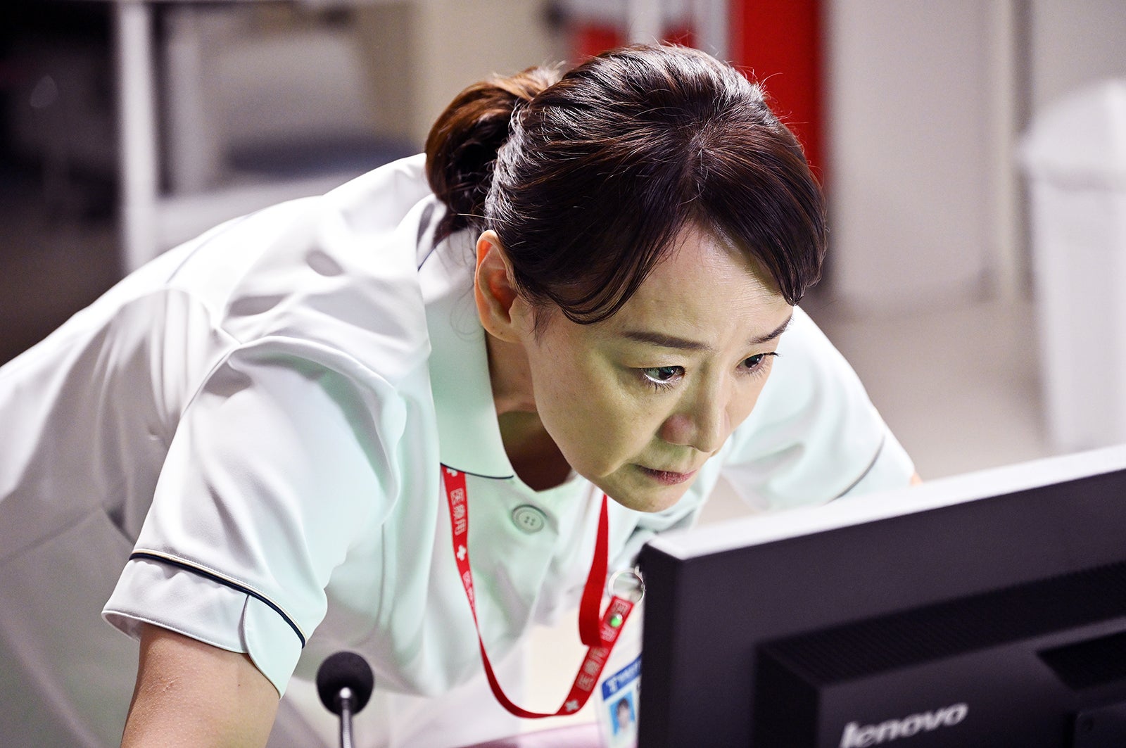 神野三鈴「ブラックペアン シーズン２」第6話より（C）TBS