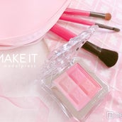 ピュア感0 青みピンクチークで 薄盛り メイクにtry ジルスチュアート ポールアンドジョー モデルプレス