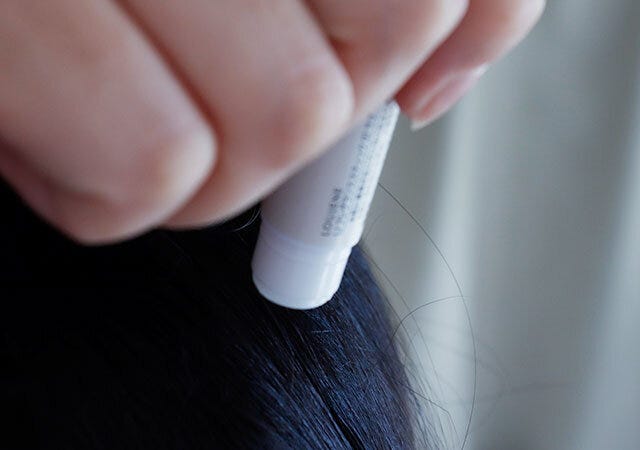 キャンドゥ フレグランススティック ハンドクリーム キャンドゥのフレグランススティックでヘアスタイリング