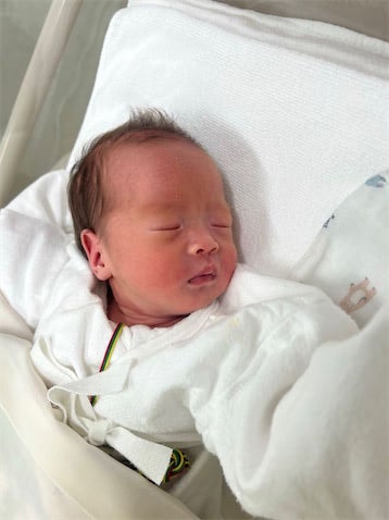 小林礼奈、第2子が体重2259gに「生まれた時より1キロ以上増加」退院目前の近況明かす