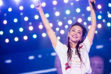 安室奈美恵のクリスマスソングが5年連続5度目の有線放送リクエスト1位に モデルプレス