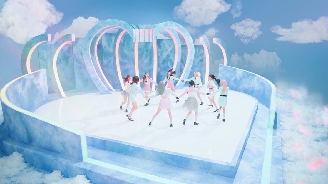 TWICE、愛の研究者に「SCIENTIST」日本版MV公開