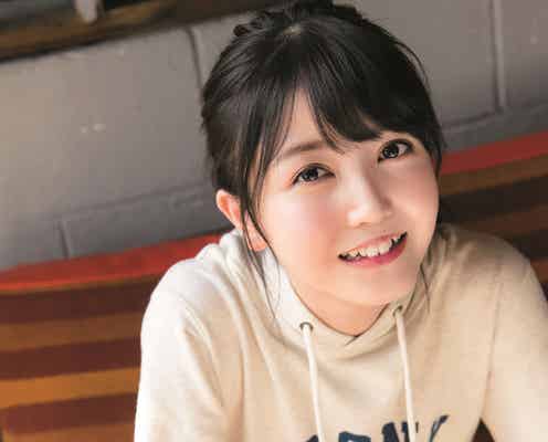 乃木坂46久保史緒里の笑顔&スラリ美脚が眩しい