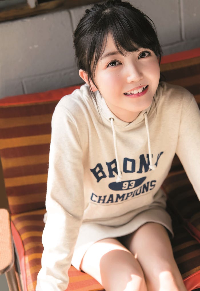 久保史緒里(C)Takeo Dec./集英社