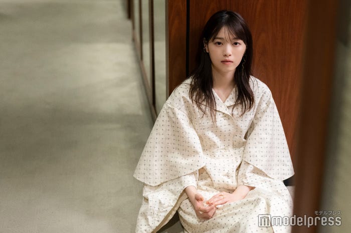 西野七瀬(C)モデルプレス
