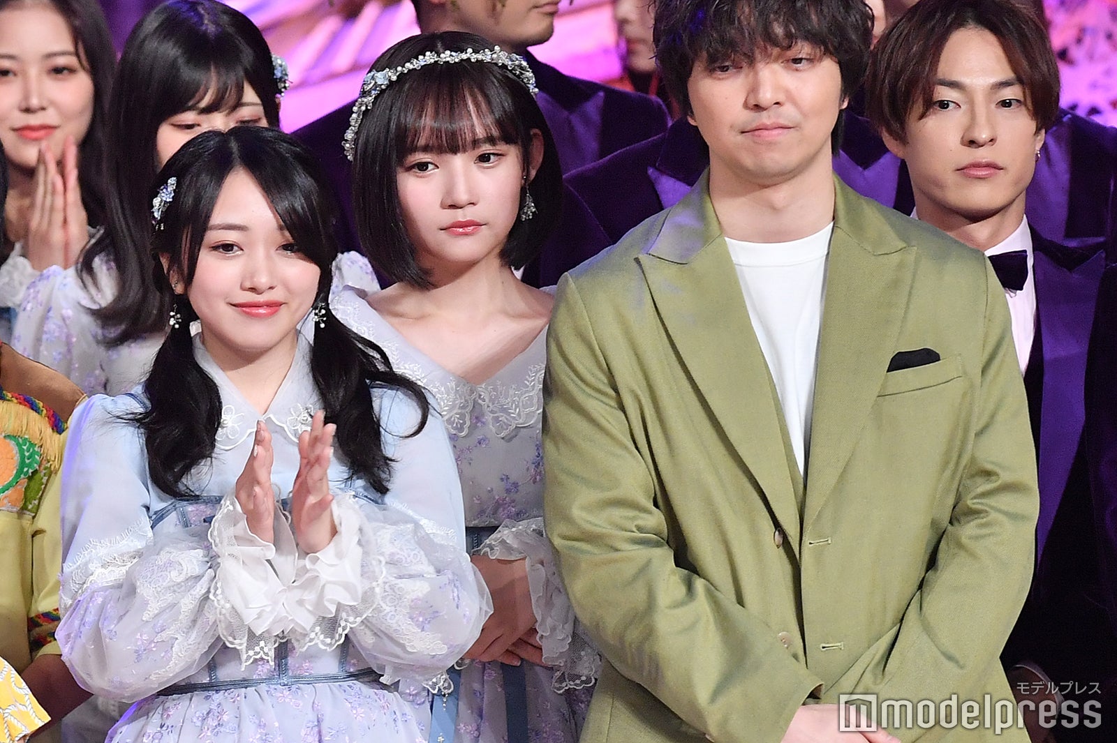 オープニング （C）モデルプレス