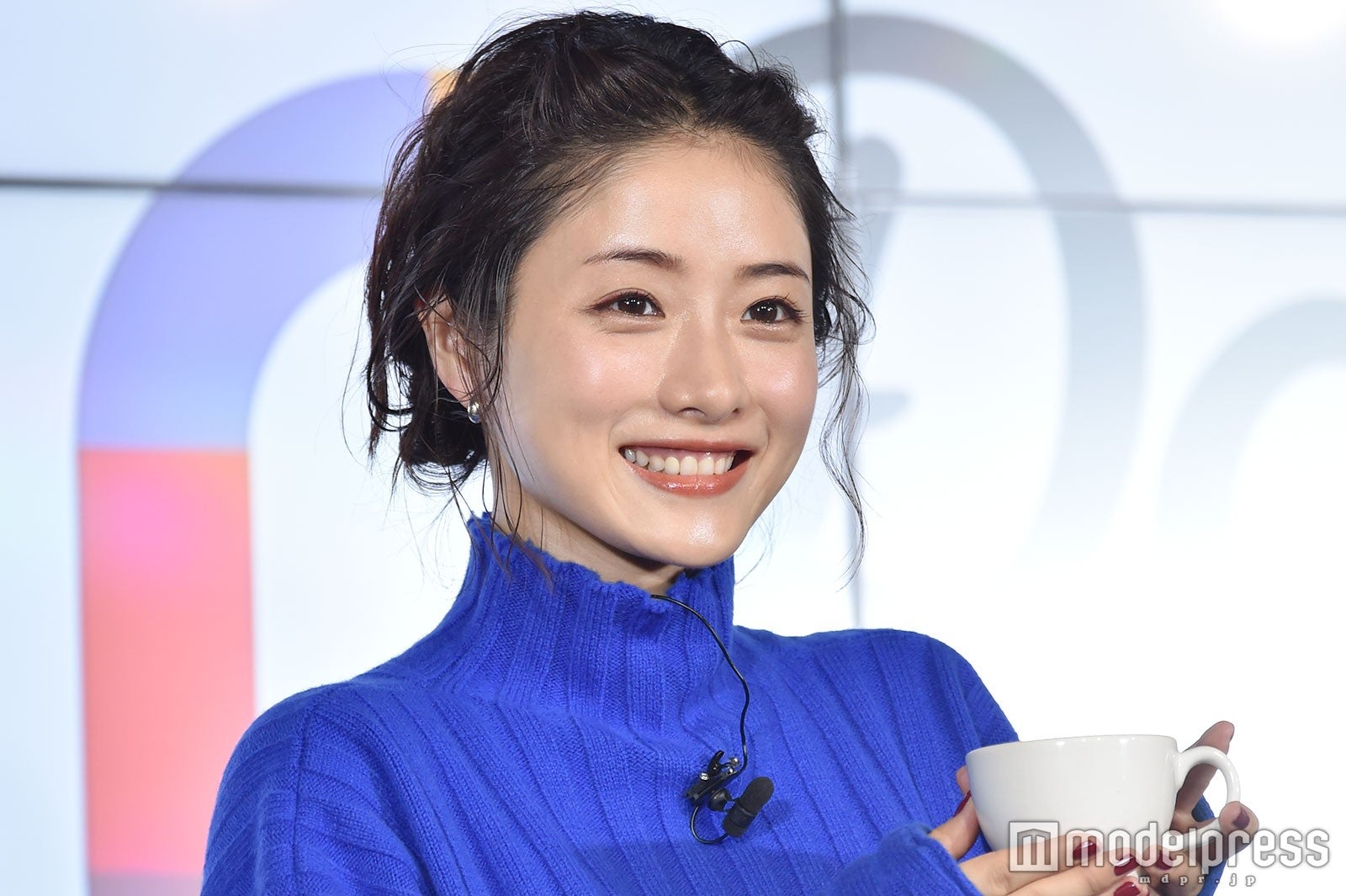 石原さとみ 恋はdeepに 話題のポスター撮影映像 綾野剛ターンもあった モデルプレス 石原さとみ 恋はdeepに 話題のポスター撮影映像 綾野剛ターンもあった モデルプレス