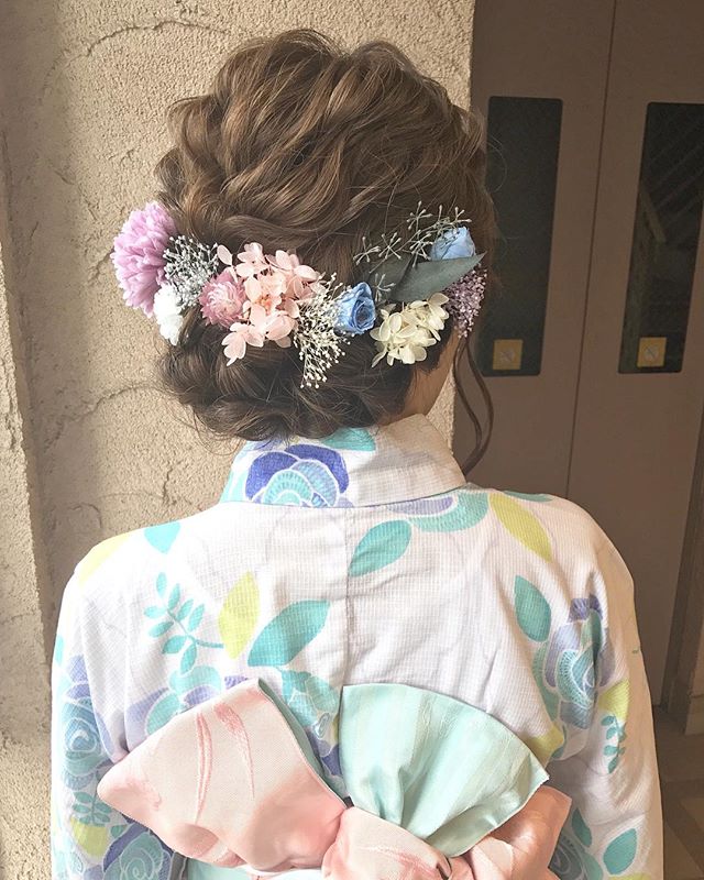 浴衣美人を叶えるヘアアレンジ集 21 涼しげな印象の髪型をご紹介 モデルプレス 浴衣美人を叶えるヘアアレンジ集 21 涼しげな印象の髪型をご紹介 モデルプレス