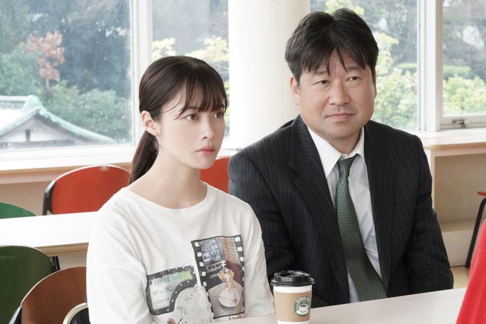 橋本環奈、佐藤二朗「トクメイ!警視庁特別会計係」第4話(C)カンテレ