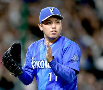 DeNA・東「きつかったですよ。集中力のところでかなり疲労していた」 89球、7回無失点で降板 日本S最多5併殺も無念 悪夢サヨナラ負けで崖っぷち