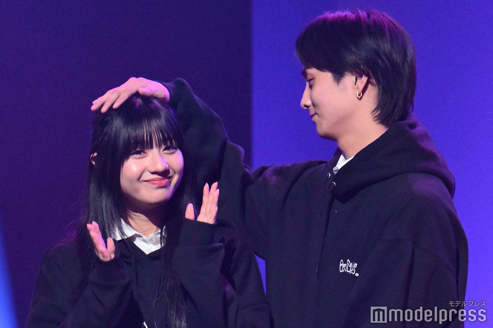 向井怜衣、小幡海潤（C）モデルプレス