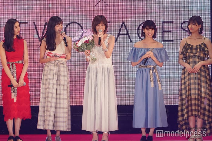 ステージの様子(C)モデルプレス