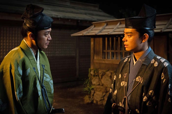 小栗旬、菅田将暉「鎌倉殿の13人」(C)NHK